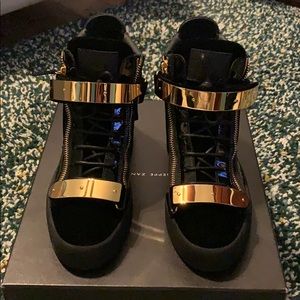 BRAND NEW AUTHENTIC GIUSEPPE ZANOTTI DESIGNER SHOE
